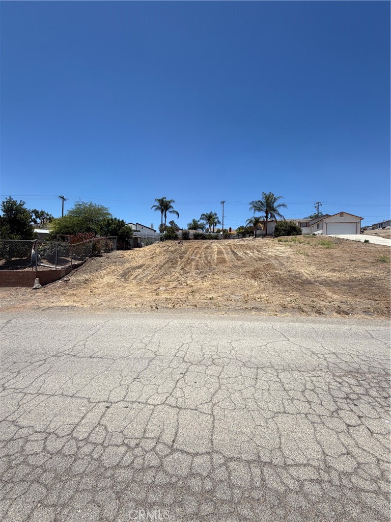 0 Cross Hill Dr