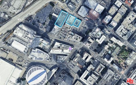 Photo of 916 Francisco Street, Los Angeles, CA 90015 (MLS # 26650805)