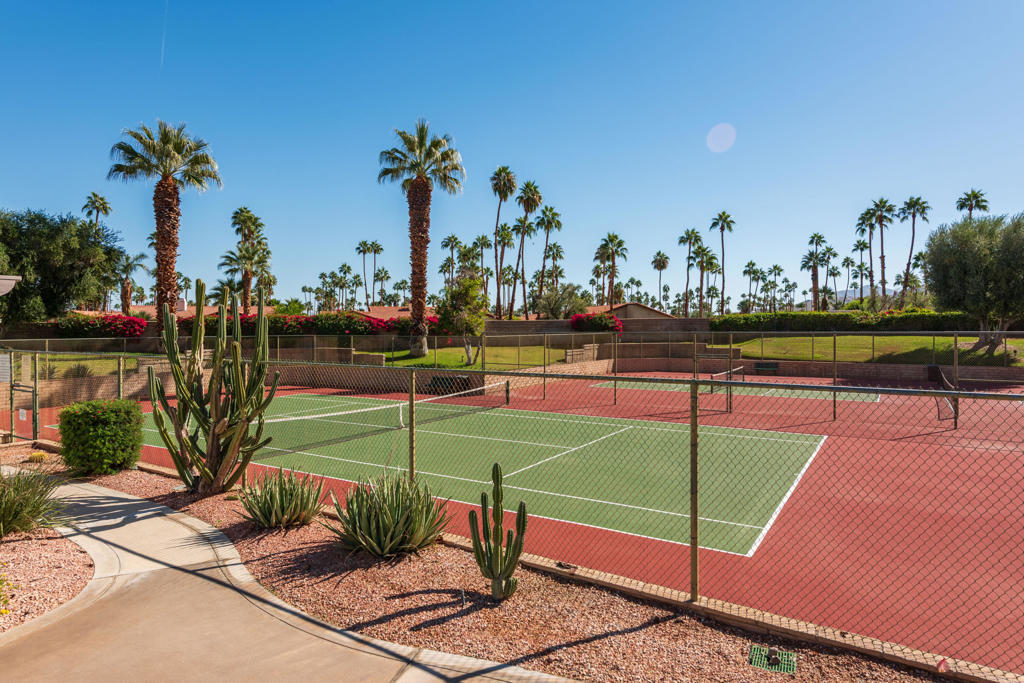 Mesquite Country Clu - Residential