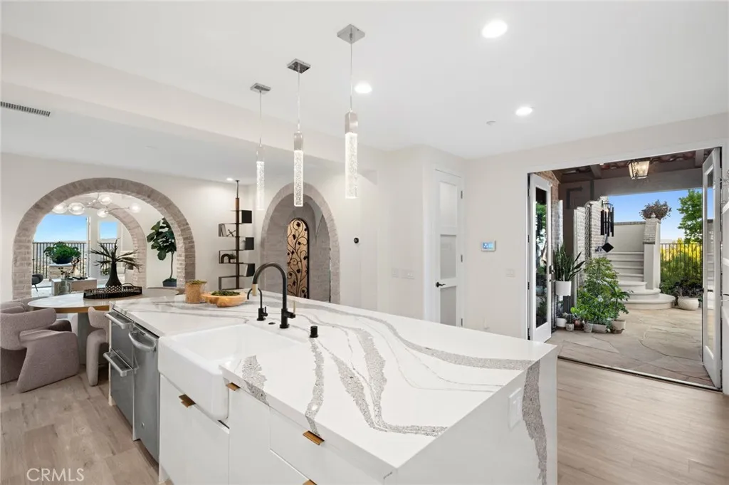 Newport Coast, California 92657, United States, 5 Bedrooms Bedrooms, ,5 BathroomsBathrooms,Residential,Active,220328