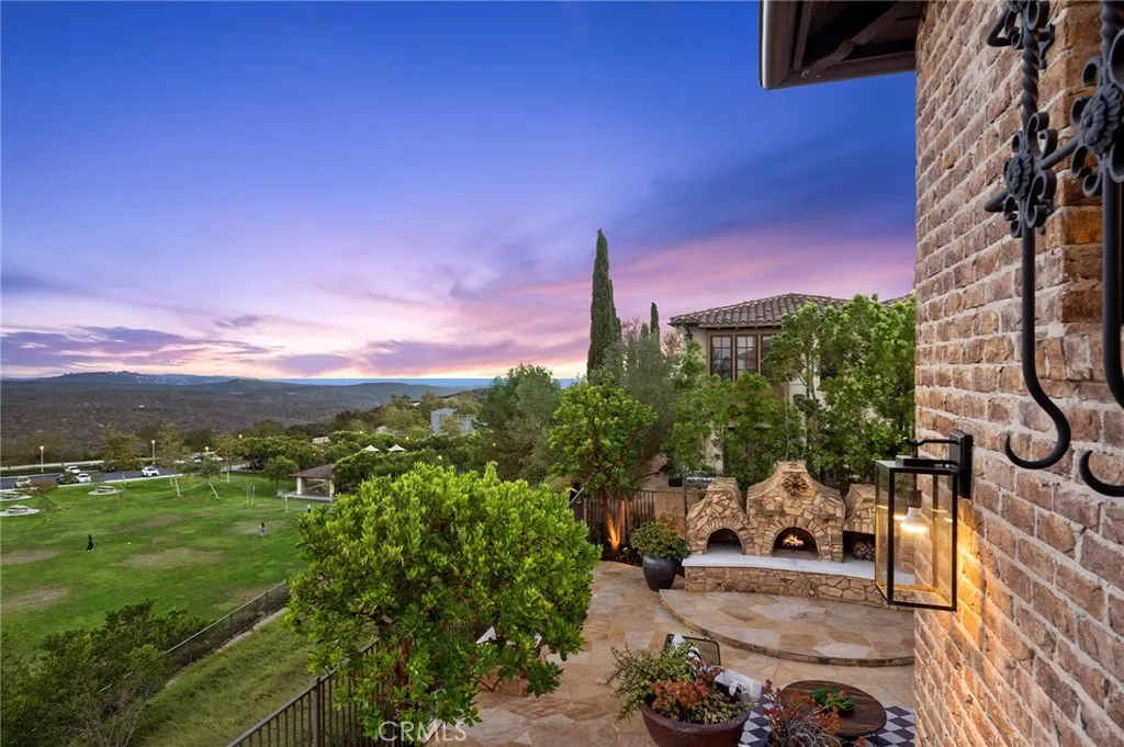 Newport Coast, California 92657, United States, 5 Bedrooms Bedrooms, ,5 BathroomsBathrooms,Residential,Active,220328