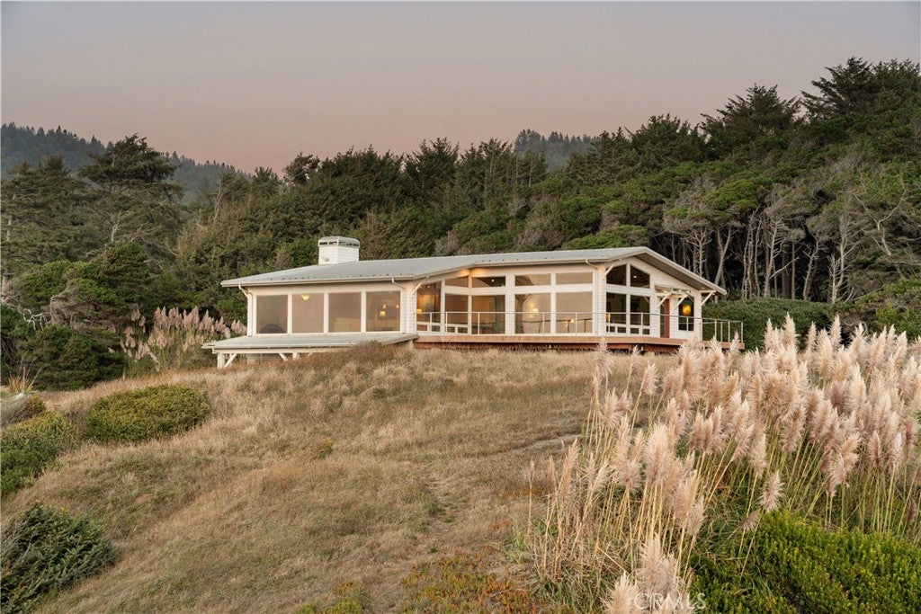 405 Island View