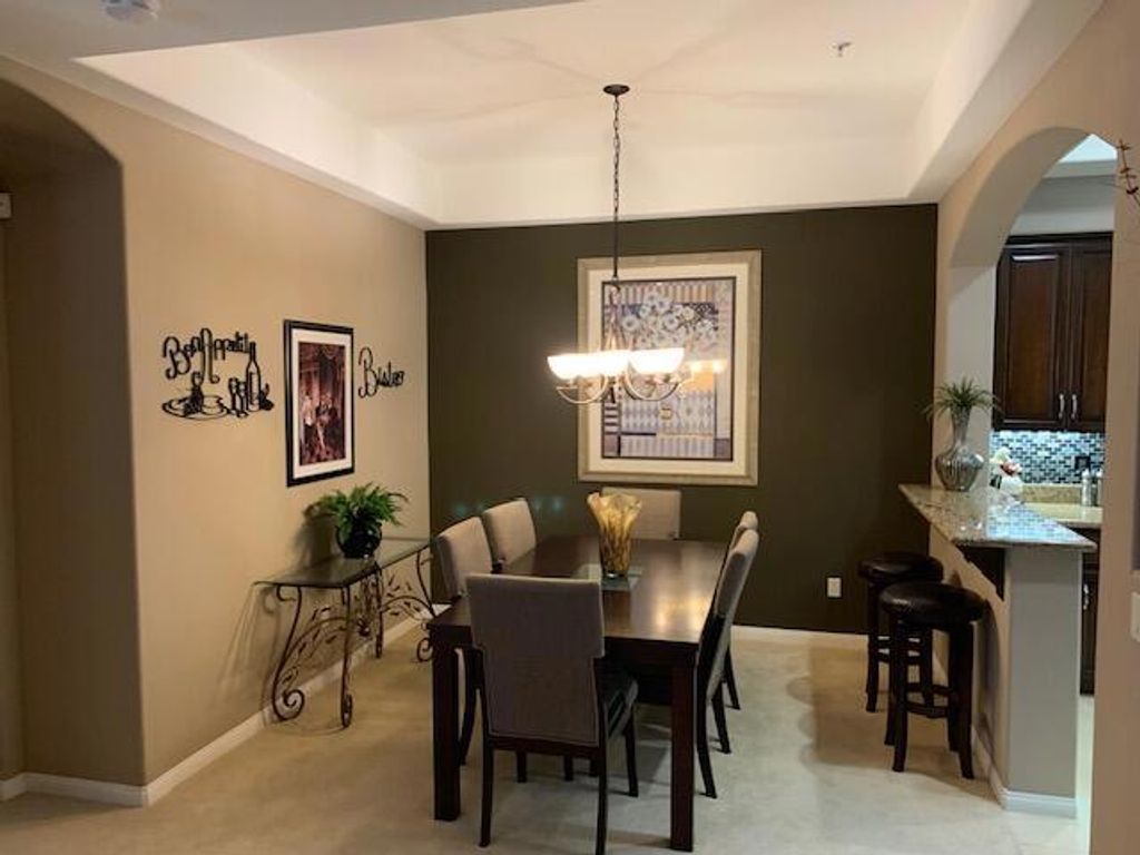 listing image 130721930337270701805