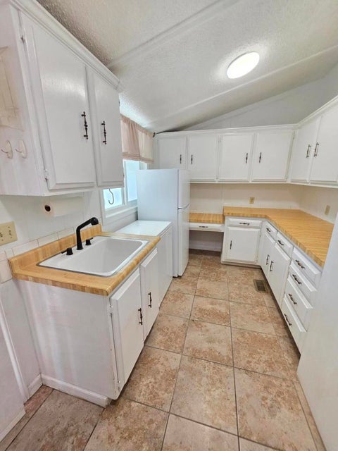 Tiny photo for 73450 Country Club Drive #101, Palm Desert, CA 92260 (MLS # 219155161DA)