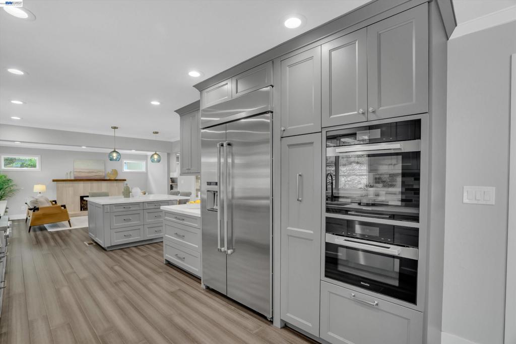 3629 Perada Dr