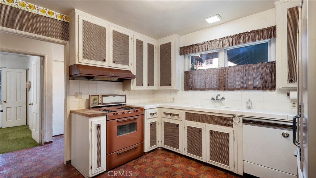 Floral Park - Residential