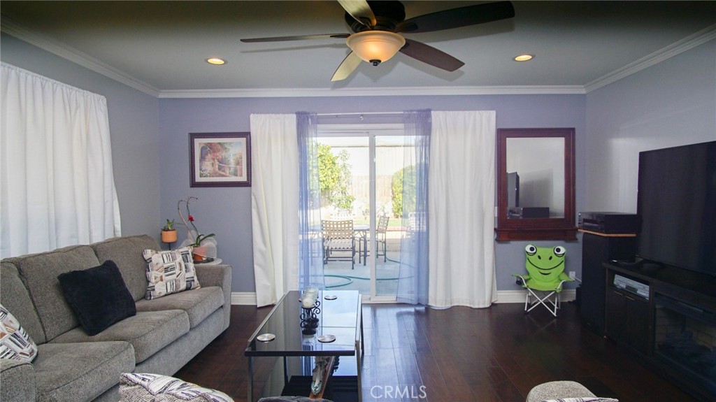 SM Northeast(910) - Residential