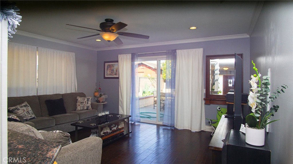 SM Northeast(910) - Residential