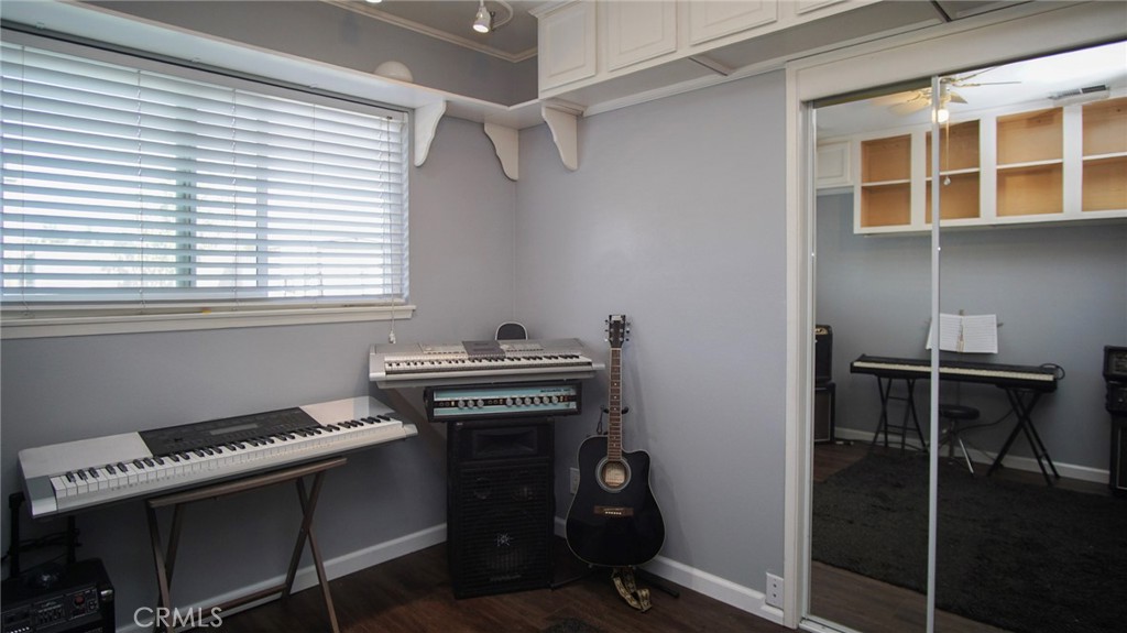 SM Northeast(910) - Residential