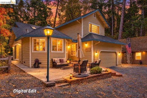 Photo of 22499 Fireside Dr DR, Twain Harte, CA 95383 (MLS # 41152682)