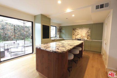 831 14th Street 3 Santa Monica CA 90403