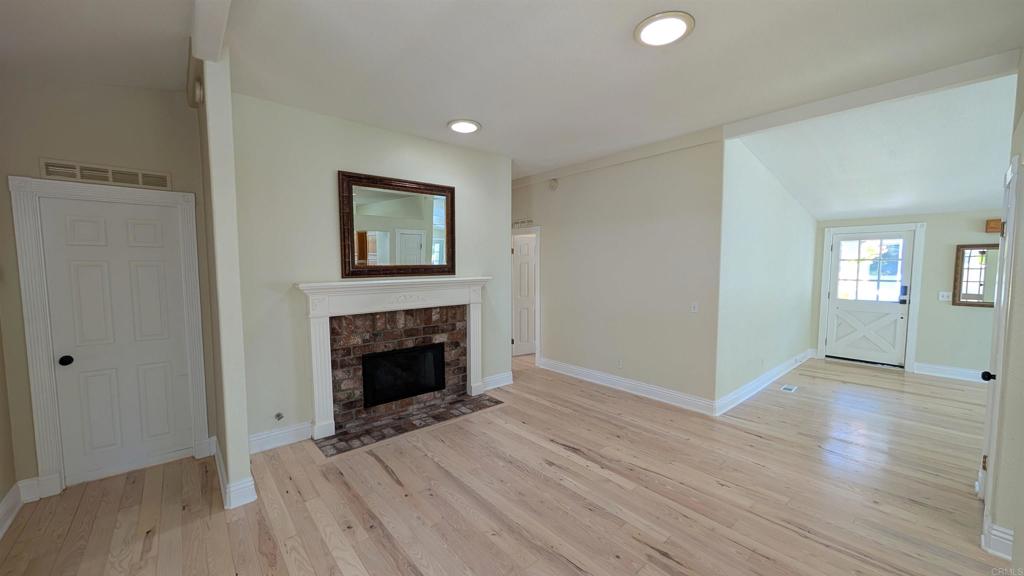 5447 Don Luis Drive