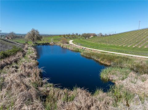 Tiny photo for 5010 Gate 4 Rd. Rd, Paso Robles, CA 93446 (MLS # SC25117762)