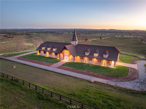 Tiny photo for 5010 Gate 4 Rd. Rd, Paso Robles, CA 93446 (MLS # SC25117762)