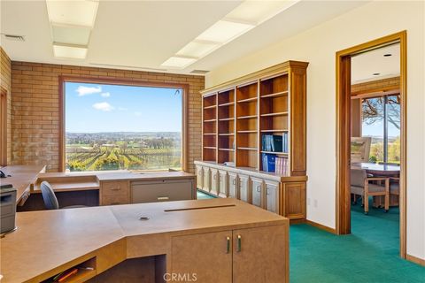 Tiny photo for 5010 Gate 4 Rd. Rd, Paso Robles, CA 93446 (MLS # SC25117762)