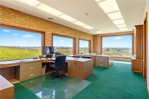 Tiny photo for 5010 Gate 4 Rd. Rd, Paso Robles, CA 93446 (MLS # SC25117762)