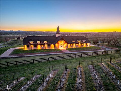 Tiny photo for 5010 Gate 4 Rd. Rd, Paso Robles, CA 93446 (MLS # SC25117762)