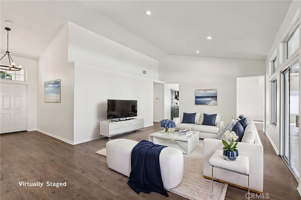 Photo of 6233 Penfield Avenue, Woodland Hills, CA 91367 (MLS # SB25231505)