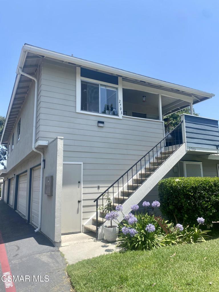 Great upper condo located a mile from south Coast Mall and freeway. Offers 2 Bedroom, 1 bath with lots of light. Hardwood flooring through out, laundry room with storage, recessed lighting, one car garage below unit. Balcony with nice views. Large primary bedroom with walk in closet.Community pool and spa and a walking path through complex.Includes Refrigerator, stove, new stackable washer/dryer.