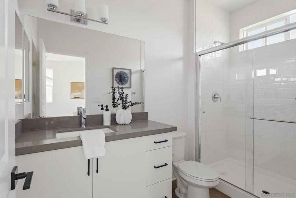 listing image 130728120251169078456