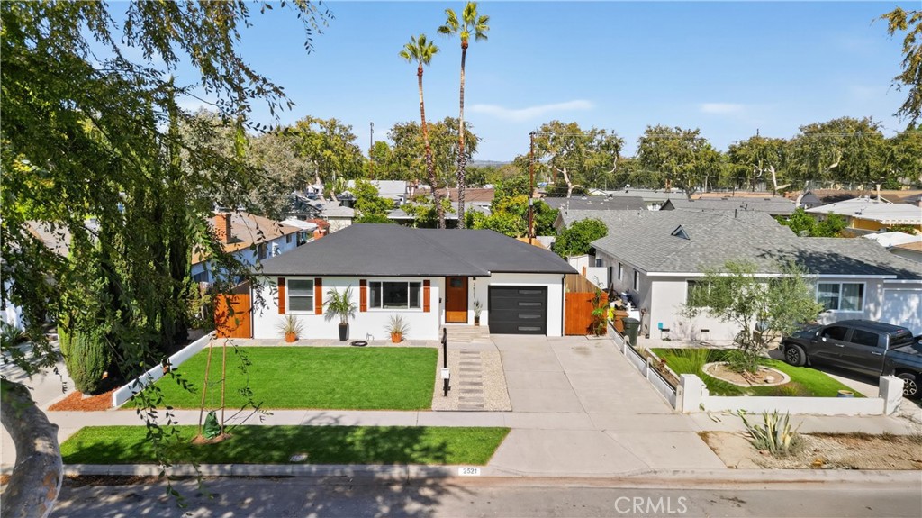 Via Valencia (VIAV) - Residential