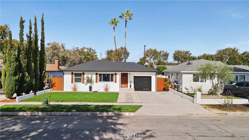 Via Valencia (VIAV) - Residential