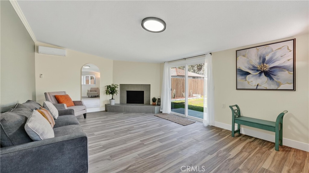 Via Valencia (VIAV) - Residential