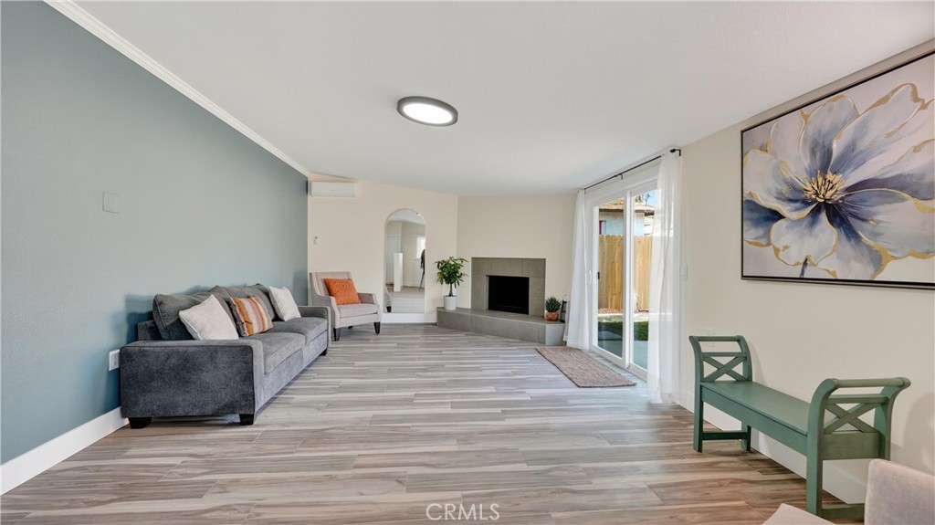 Via Valencia (VIAV) - Residential