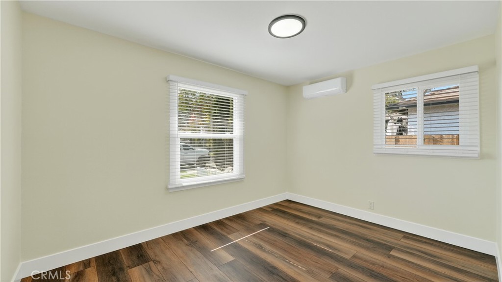 Via Valencia (VIAV) - Residential