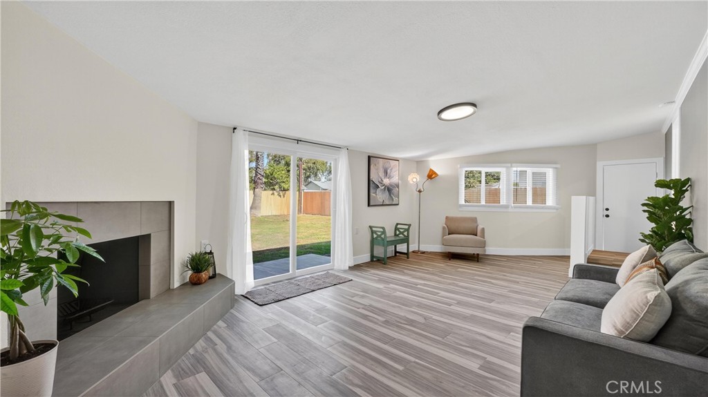 Via Valencia (VIAV) - Residential