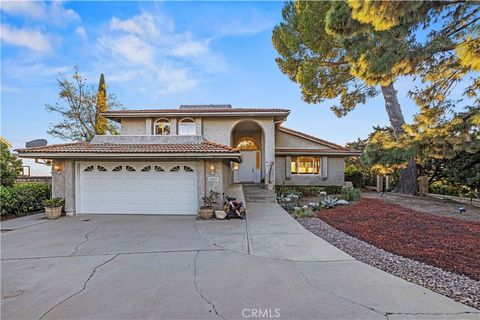 Photo of 19519 Quail Creek Place, Porter Ranch, CA 91326 (MLS # SR26046609)