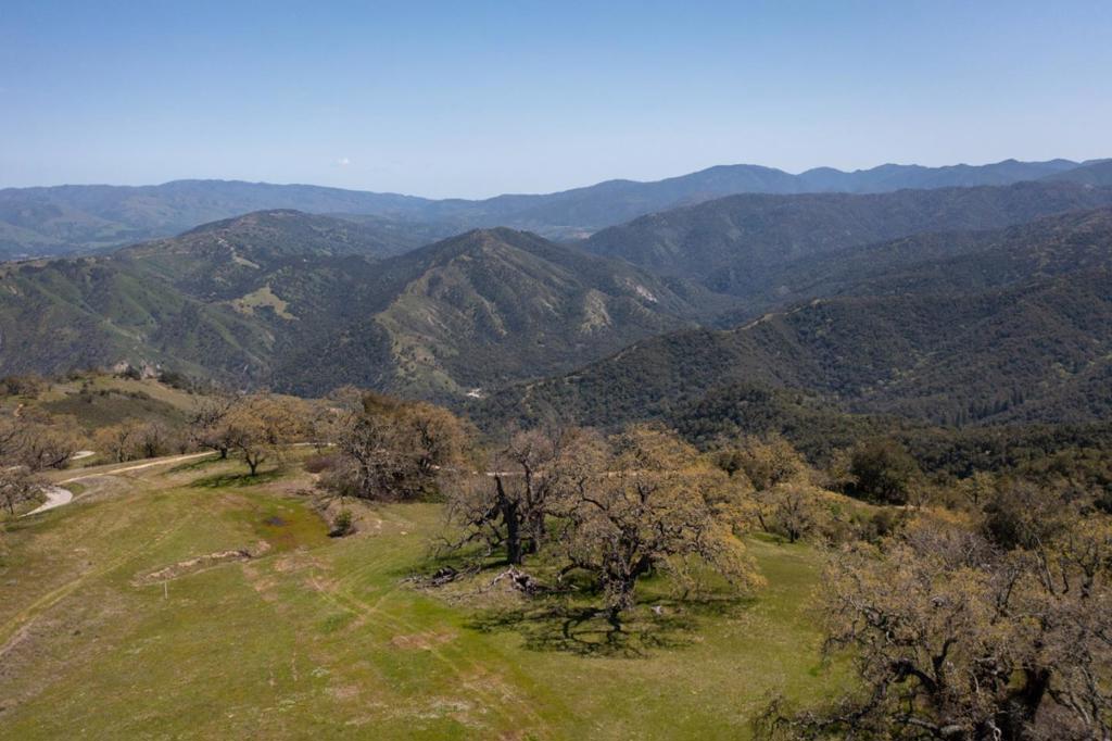 26 Long Ridge Trail