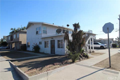 Photo of 4954 Tweedy Boulevard #B, South Gate, CA 90280 (MLS # OC26144988)