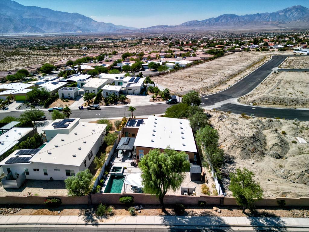 Vista Hacienda - Residential