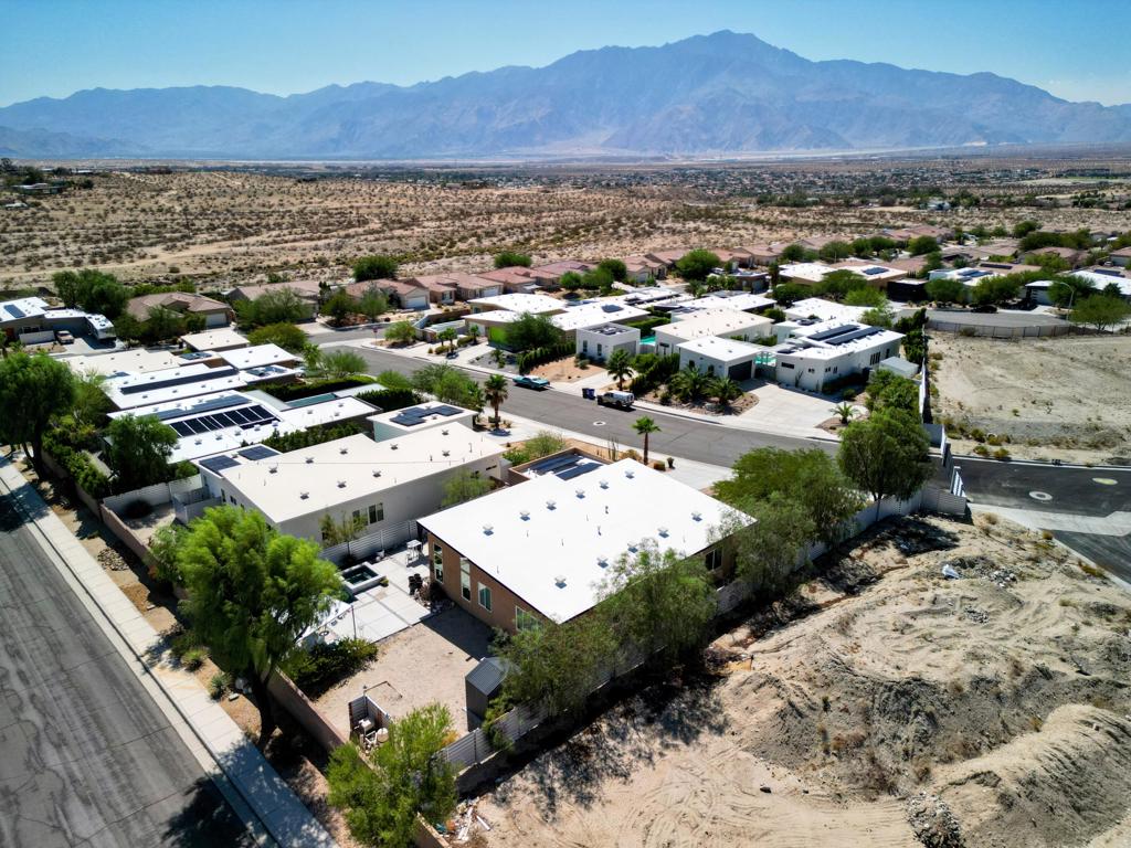 Vista Hacienda - Residential