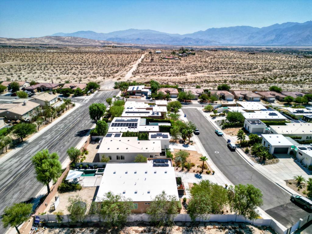 Vista Hacienda - Residential
