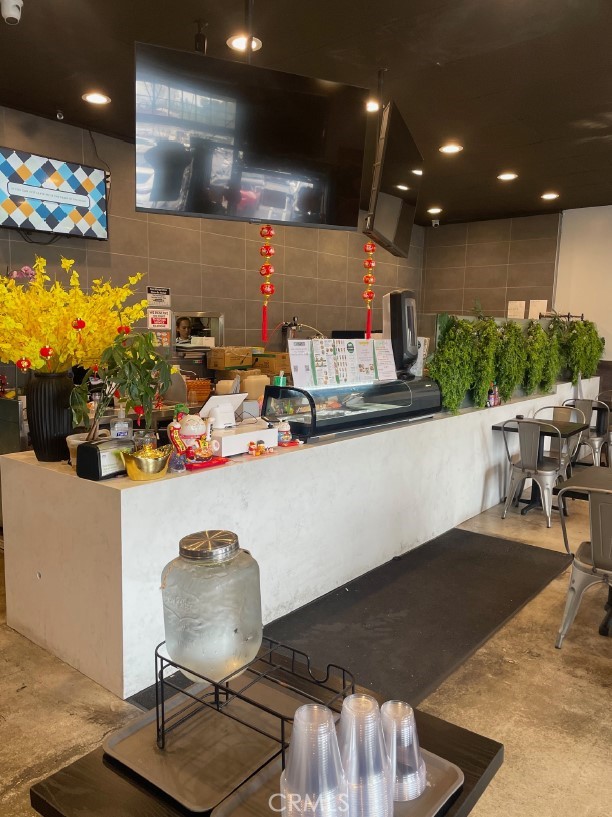 2610 W Edinger Street D