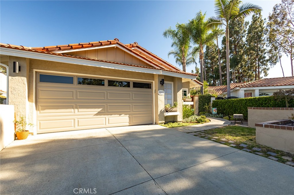 25065 Sunset Place W
