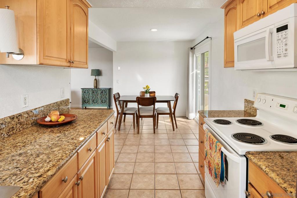 Del Cerro - Residential