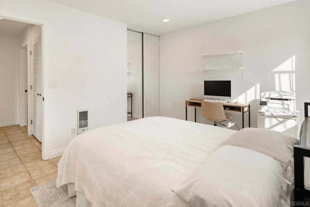 Del Cerro - Residential