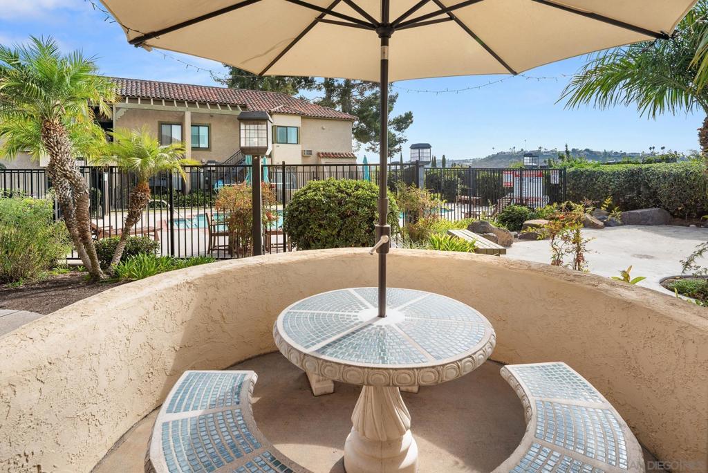 Del Cerro - Residential
