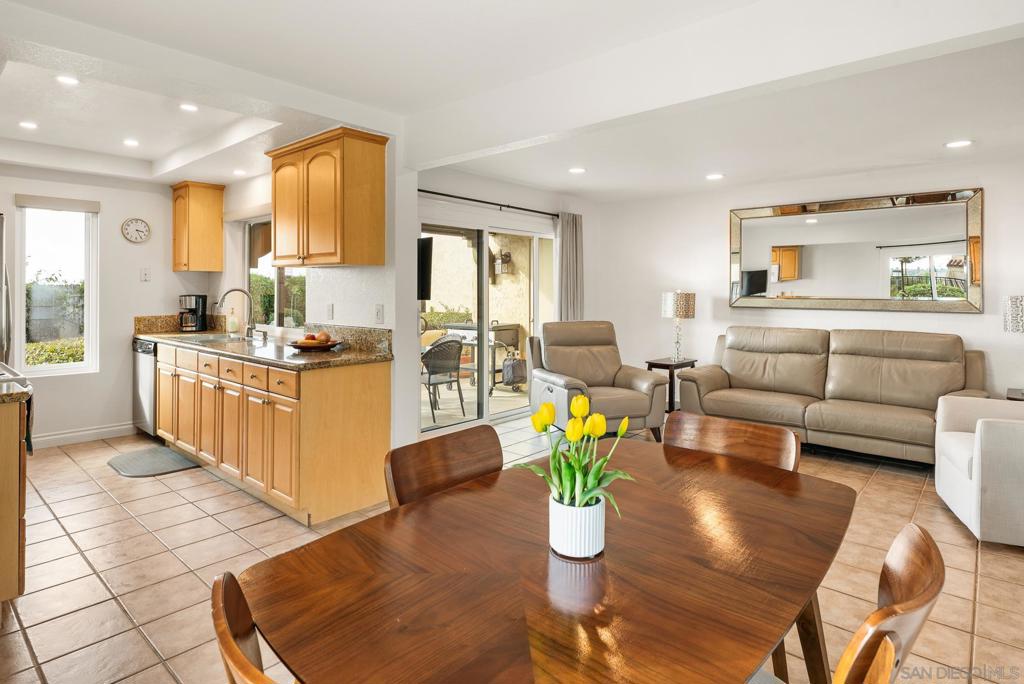 Del Cerro - Residential
