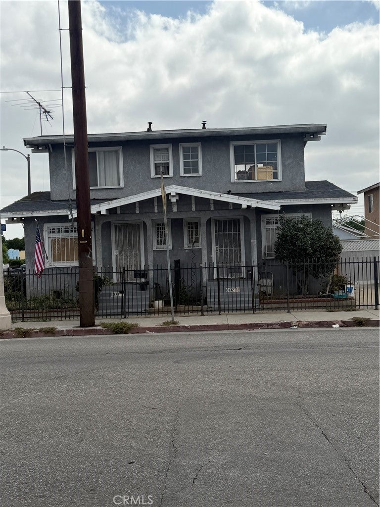310 E 81st