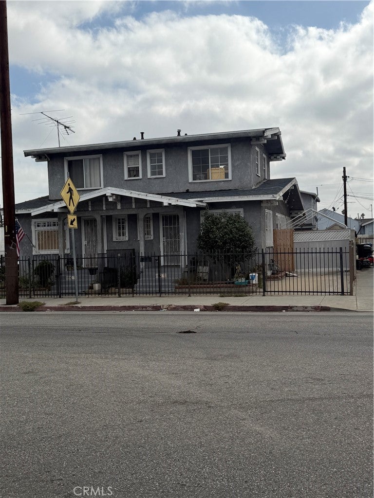 310 E 81st