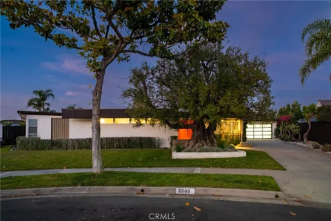 MLS: NP26114310