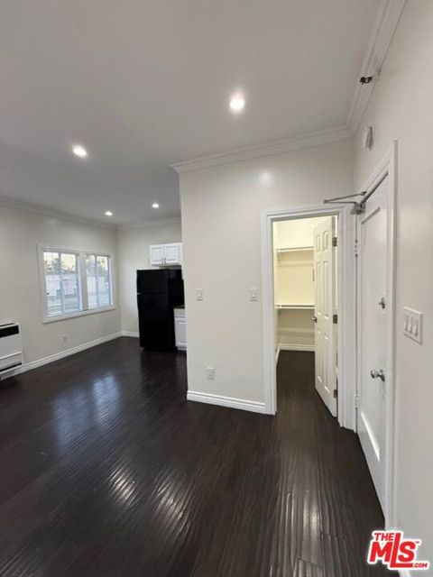 Photo of 334 N Heliotrope Drive #309, Los Angeles, CA 90004 (MLS # 26664797)