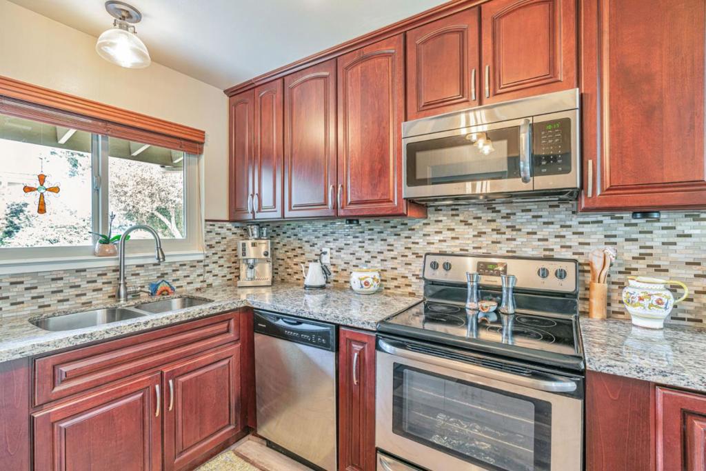 46 Hacienda Carmel