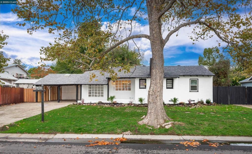 Photo of 2491 Carlsbad Ave Ave, Sacramento, CA 95821 (MLS # 41117706)