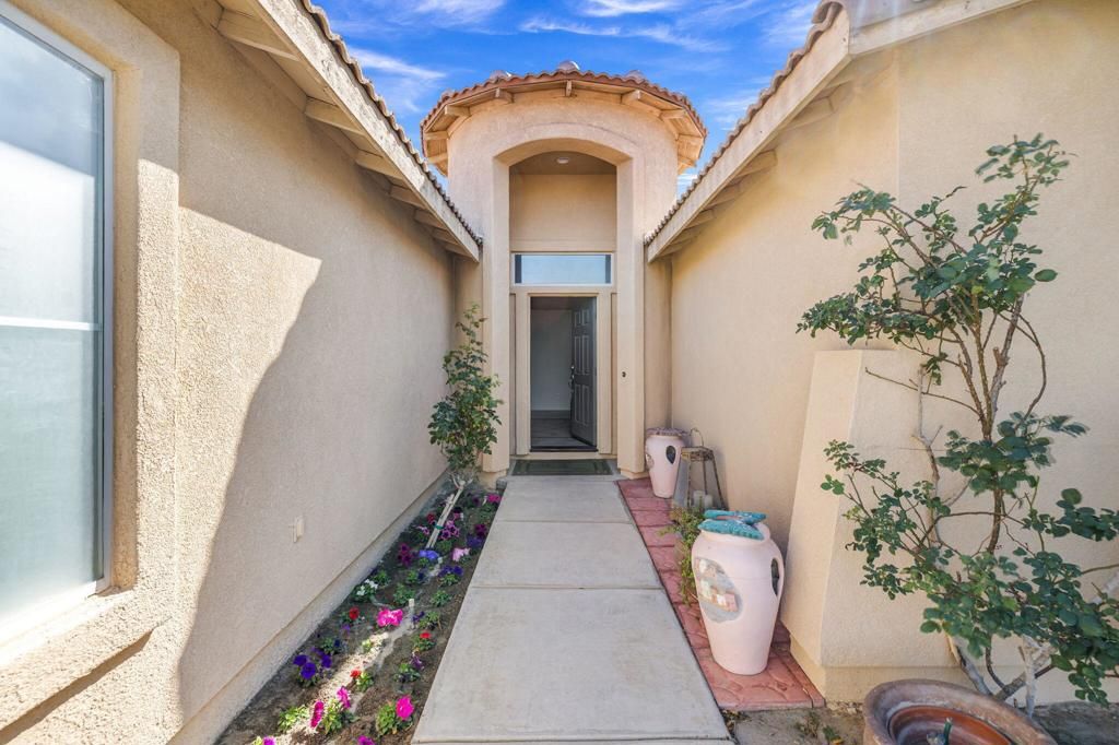 Photo of 81147 Mariposa Circle, Indio, CA 92201 (MLS # 219144151DA)