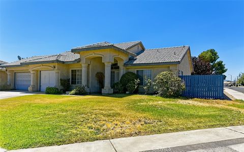 14385 Del Amo Drive Victorville CA 92392